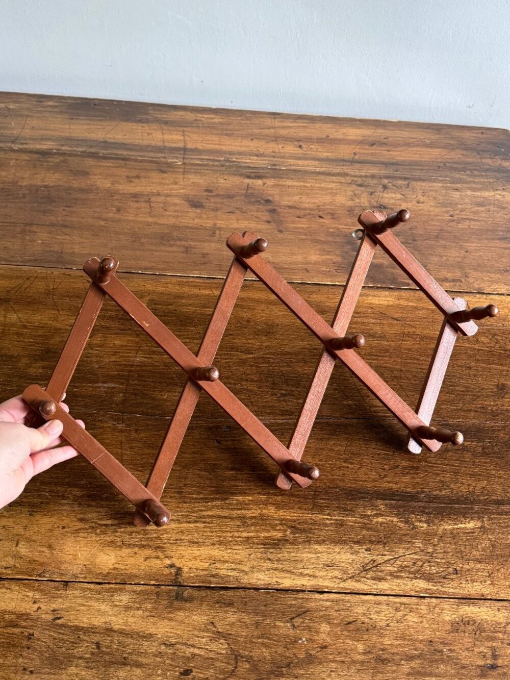 Vintage Expandable Brown Accordion Peg Rack